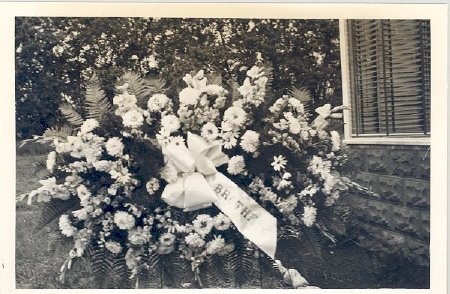 Webb Miller Memorial Floral Sp