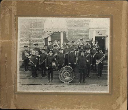 Round Oak Band 1931